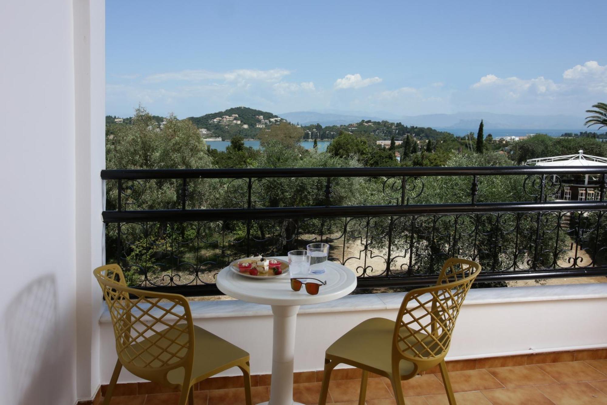 Paradise Hotel Corfu Гоувия Экстерьер фото