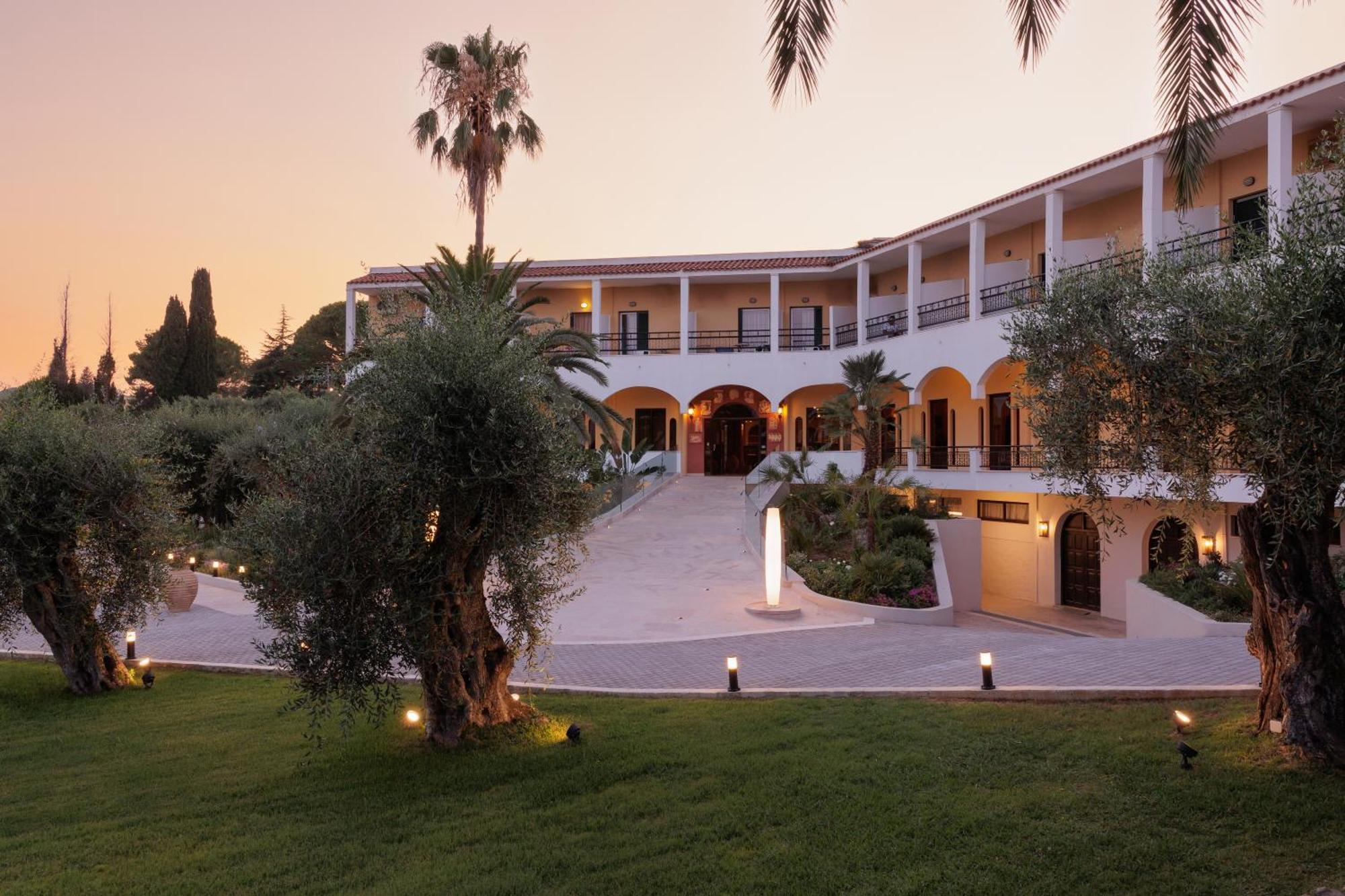 Paradise Hotel Corfu Гоувия Экстерьер фото