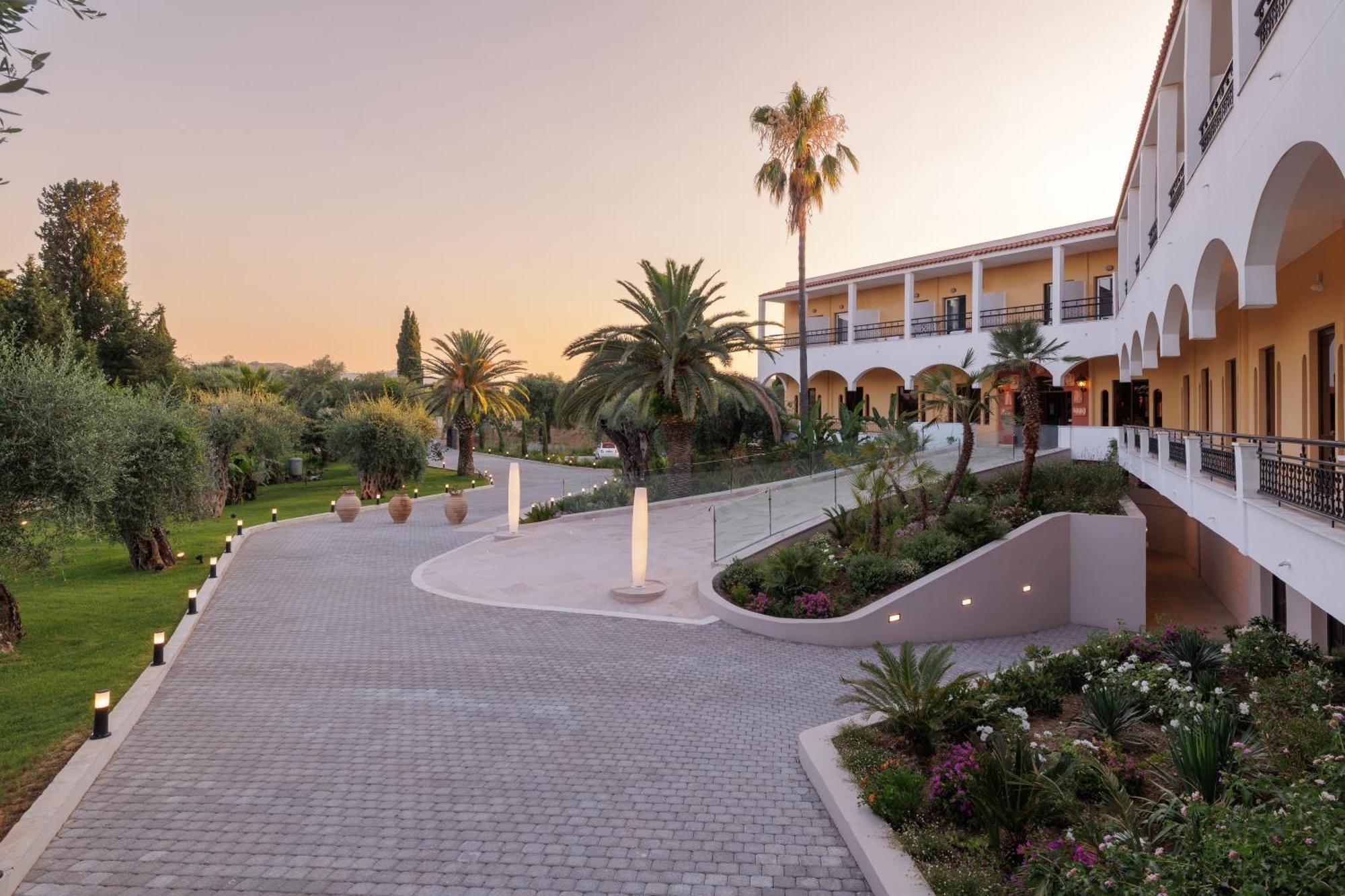Paradise Hotel Corfu Гоувия Экстерьер фото